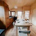 Wypoczywanko 24 W Borsku Feriehus